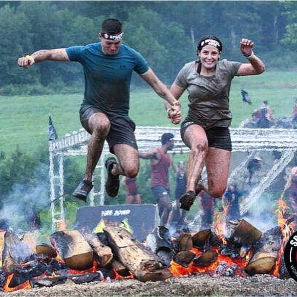 💎MEET THE POSHER💎 Bestdressed995 - Picture 7 of 16